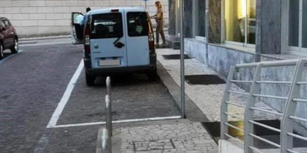 images Falso avvocato calabrese arrestato a Potenza 