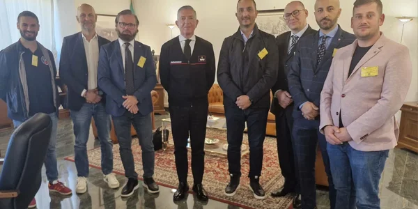 images  UNARMA incontra il generale Riccardo Sciuto comandante della Legione Carabinieri Calabria 