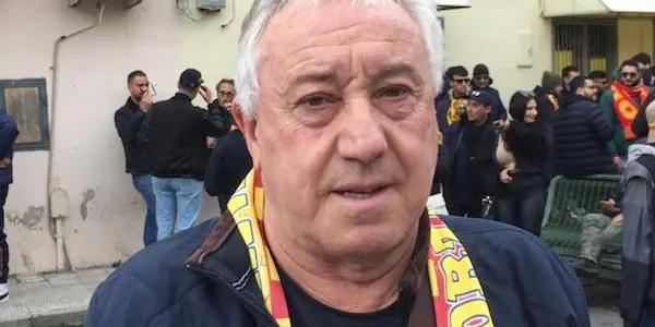 images Renzo Rossi al Ceravolo per festeggiare: "Con questa maglia ho conquistato la Serie A"