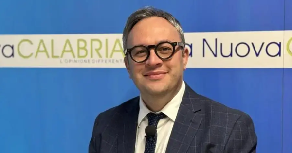 images Comune Catanzaro, i tanti pezzi persi dal gruppo di Antonello Talerico 