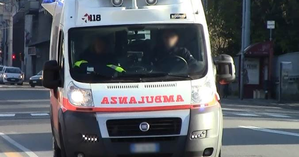 Si suicida nella sua azienda a Taverna l'imprenditore Oliveti: la moglie e la figlia hanno tentato di salvarlo images Si suicida nella sua azienda a Taverna l'imprenditore Oliveti: la moglie e la figlia hanno tentato di salvarlo