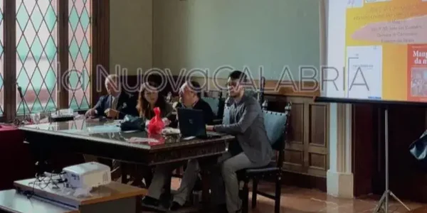 Catanzaro, “Cannibalismo” e “Mangiare da matti” nei libri di Davide Costa
images Catanzaro, “Cannibalismo” e “Mangiare da matti” nei libri di Davide Costa