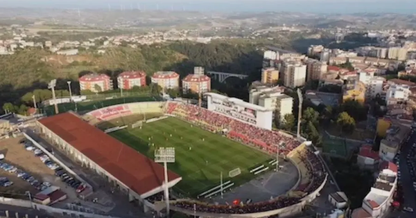 images Partita Catanzaro-Feralpisalò, domani le attività del mercato in zona stadio finiranno alle 12