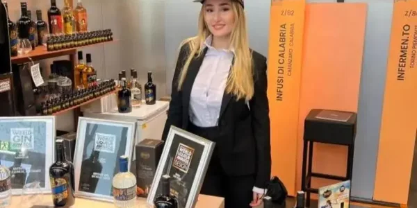 Da Catanzaro a Firenze: gli amari 'Imperium' e 'Fenomenale' protagonisti al Pitti Taste images Da Catanzaro a Firenze: gli amari 'Imperium' e 'Fenomenale' protagonisti al Pitti Taste