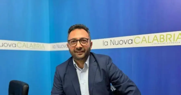 images Catanzaro, Bosco sul derby del 26 dicembre: “No a misure restrittive, il calcio sia occasione di vivacità e inclusione”