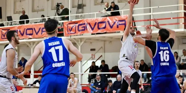 images Una "Basket Academy Catanzaro" stellare travolge la coinquilina Comiso 83-62