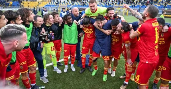 images Us Catanzaro 1929, grande attesa per la sfida casalinga con l'Avellino