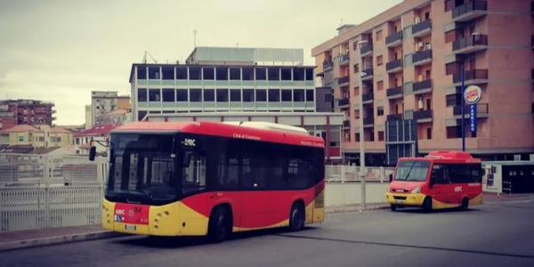 images Catanzaro, la 'grana interna' degli autisti interinali all'Amc e i risvolti politici 