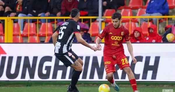 images Ancora in giallorosso Scognamillo e Biasci