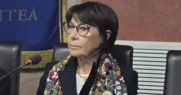 Amalia Bruni: “Promuovere la cultura della lettura per una comunità libera e indipendente” images Amalia Bruni: “Promuovere la cultura della lettura per una comunità libera e indipendente”