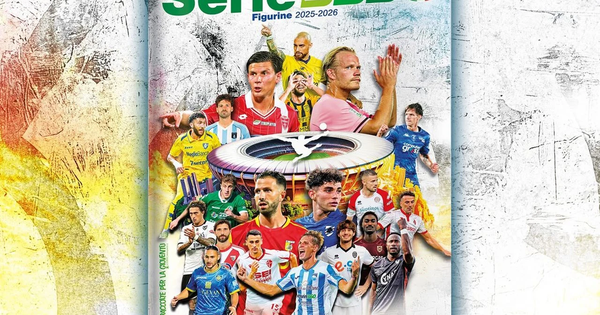 images La Panini dedica un album delle figurine alla Serie B: per il Catanzaro Iemmello in copertina