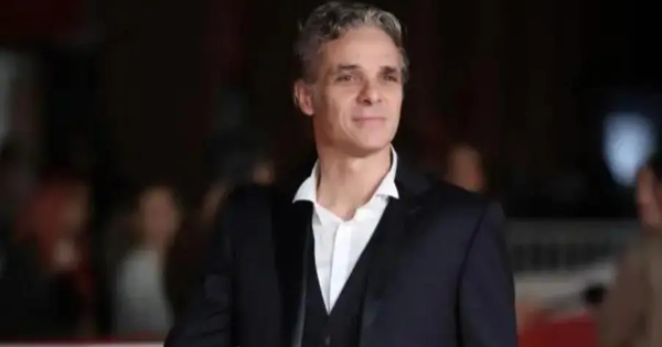 images Un incontro di cuore e solidarietà: l’attore Francesco Colella venerdì a Villa Emilia 