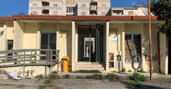 Colpo di pistola contro il Centro sociale Aranceto a Catanzaro, Mantelli: "La nostra presenza da fastidio, serve subito la videosorveglianza" images Colpo di pistola contro il Centro sociale Aranceto a Catanzaro, Mantelli: "La nostra presenza da fastidio, serve subito la videosorveglianza"