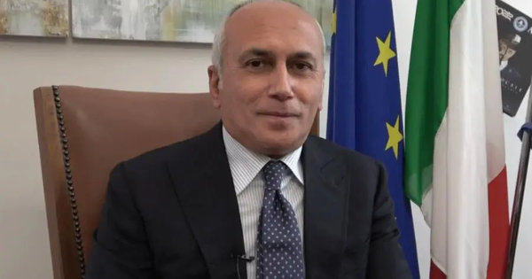 Abbandono rifiuti a Cosenza, il sindaco Caruso: "Lotta quotidiana agli incivili" images Abbandono rifiuti a Cosenza, il sindaco Caruso: "Lotta quotidiana agli incivili"