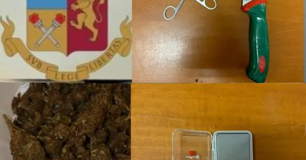 images Parghelia, sorpreso ed arrestato con 90 grammi di marijuana nel comodino