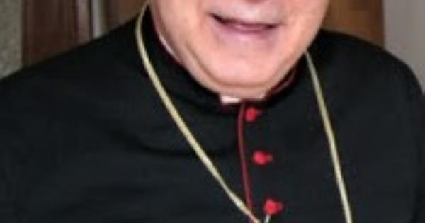 images Cassano piange mons. Andrea Mugione, arcivescovo emerito della chiesa di Benevento. Domani i funerali