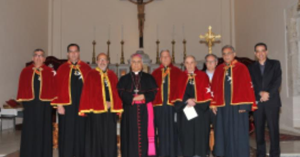 images A Catanzaro gli alimenti distribuiti dall'Arciconfraternita dei SS. Giovanni Battista ed Evangelista dei cavalieri di Malta ad honorem