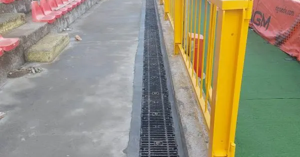 images Ultimate al "Ceravolo" le caditoie dei "distinti", Scarpino: "Altro tassello in attesa del masterplan"