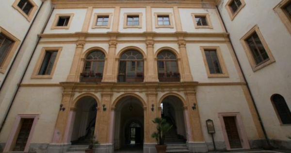 images Un solo dipendente a Catanzaro per gestire l'anagrafe, la denuncia di Silipo (CalabriaOltre)