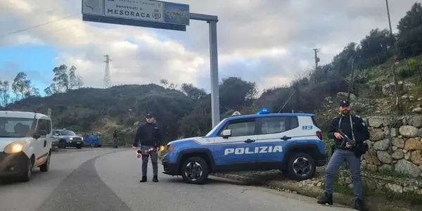 images Rischio chiusura del reparto prevenzione crimine a Cosenza, l'allarme di SILP CGIL