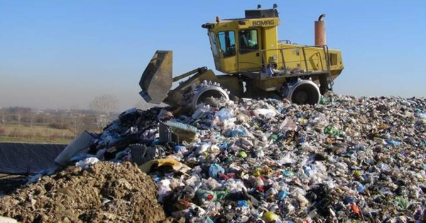 images Caos rifiuti, il sindaco Papasso scrive alla Regione: "Discarica di Cassano esaurita. Con l'ampliamento diventeremo la pattumiera della Calabria"