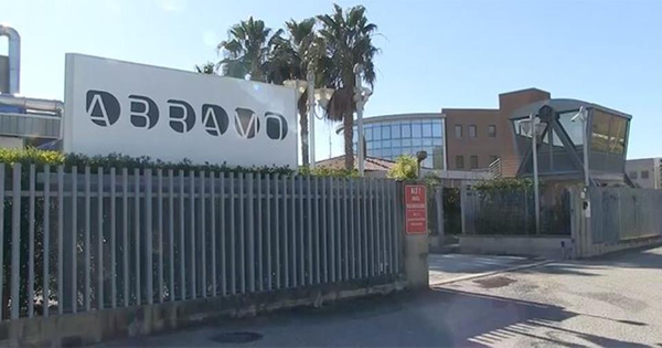 Licenziamento illegittimo. Abramo Printing & Logistics condannata al reintegro del lavoratore dopo il ricorso di Slc Cgil Calabria images Licenziamento illegittimo. Abramo Printing & Logistics condannata al reintegro del lavoratore dopo il ricorso di Slc Cgil Calabria