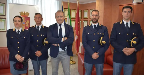 images La Questura di Vibo Valentia dà il benvenuto a tre nuovi funzionari della Polizia di Stato