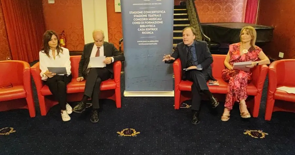 AMA Calabria, Raoul Bova e Luca Barbarossa tra gli artisti della nuova stagione images AMA Calabria, Raoul Bova e Luca Barbarossa tra gli artisti della nuova stagione