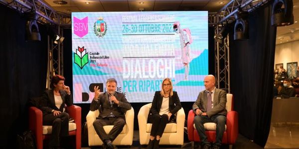 images Vibo Valentia. Il ruolo dei media e gli stereotipi sulla Calabria: al Festival Leggere&Scrivere le idee su come ribaltare il paradigma