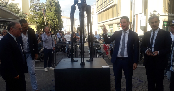 images Spaccio in spiaggia, tre stranieri in manette 