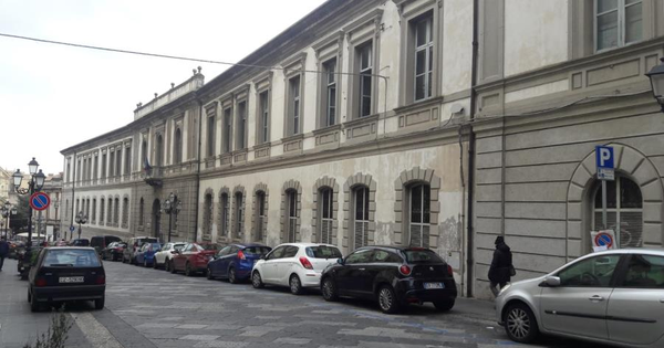 images Notte Piccante, Convitto Galluppi chiuso domani e sabato per motivi di sicurezza
