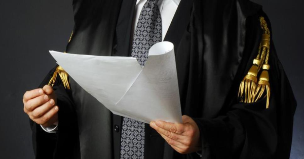 Intimidazione ad un avvocato nel Reggino: incendiata l'automobile e lasciata una testa di pecora images Intimidazione ad un avvocato nel Reggino: incendiata l'automobile e lasciata una testa di pecora