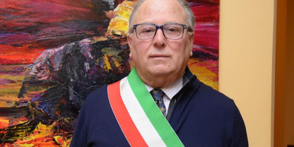 images Il Comune di Lungro ottiene un finanziamento di 156 mila euro. Sarà realizzato un sentiero turistico e bonificato il sottobosco della montagna 