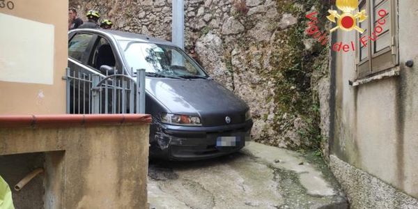 images Perdersi un giorno a Gagliano: la disavventura di due turisti 