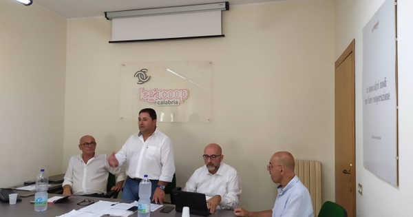 images Dopo un mese e mezzo di agonia è morto il 41enne travolto a Lamezia Terme mentre andava in bicicletta