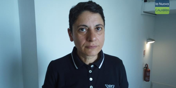 images Il Ds della "Dulbecco" Perri è cittadino onorario di Petilia: le congratulazioni di Manuela Costanzo  