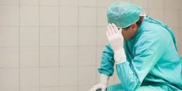 images Coronavirus. Si aggrava il bilancio: morto un paziente al Policlinico arrivato dalla Rsa di Chiaravalle