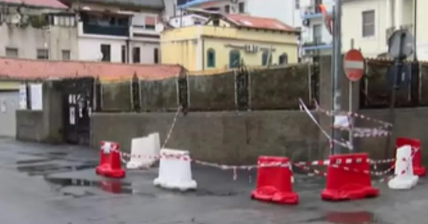 images Ragazzo folgorato a Soverato dopo aver toccato palo della luce, domani un altro sopralluogo 