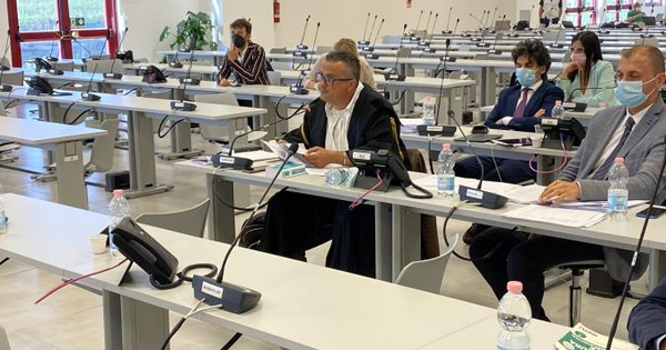 images Rinascita Scott. Soldi, affari sporchi e vizi: il controesame della difesa traccia l'identikit di Mantella 
