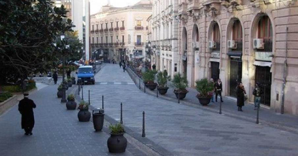 images Catanzaro, il 6 dicembre isola pedonale su Corso Mazzini e l'8 dicembre divieti sosta e transito per la processione 