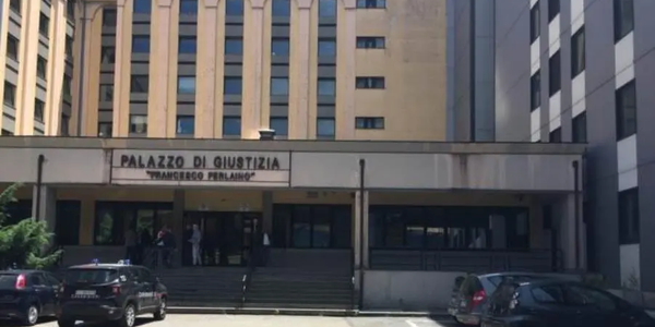 images Estorsione al bar "Cremino" di Lido, quattro condanne in primo grado (I NOMI)