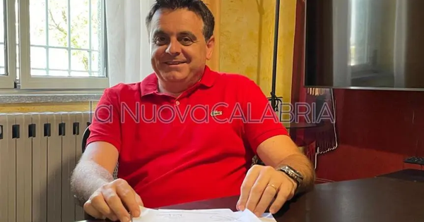 Davide Zicchinella è il nuovo sindaco di Simeri Crichi images Davide Zicchinella è il nuovo sindaco di Simeri Crichi