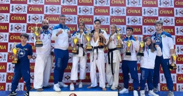 images Catanzaro celebra i suoi campioni: l’assessore Battaglia elogia gli atleti della Nazionale FIK