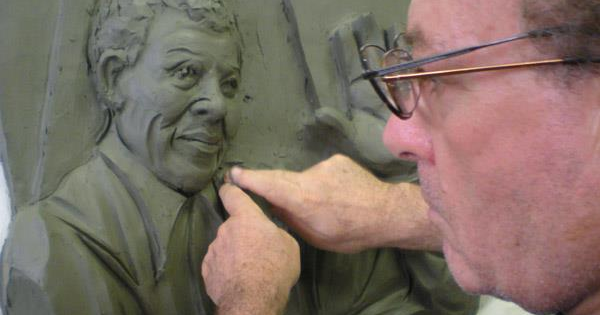Le sculture di Silvio Amelio donate alla città di Catanzaro esposte in anteprima in Sila: venerdì l'inaugurazione images Le sculture di Silvio Amelio donate alla città di Catanzaro esposte in anteprima in Sila: venerdì l'inaugurazione
