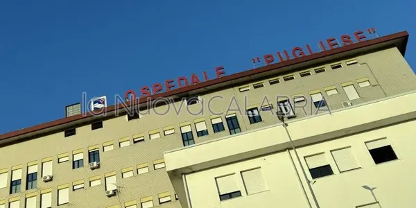 Ospedale Pugliese, la denuncia: "Impegnativa con urgenza per un esame: 'appeso' per oltre un mese, costretto a farlo altrove" images Ospedale Pugliese, la denuncia: "Impegnativa con urgenza per un esame: 'appeso' per oltre un mese, costretto a farlo altrove"