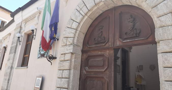 images Da oltre una settimana senza acqua potabile a Squillace centro: si attendono le analisi