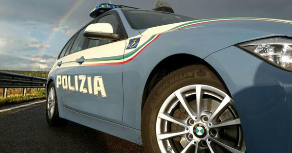 La polizia di Polistena arresta un giovane per detenzione illegale di arma images La polizia di Polistena arresta un giovane per detenzione illegale di arma
