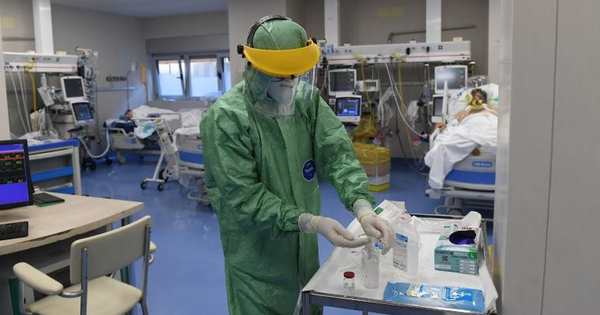 images Monitoraggio colori. In Calabria aumenta l'incidenza dei nuovi casi, pressione sugli ospedali sotto la soglia critica