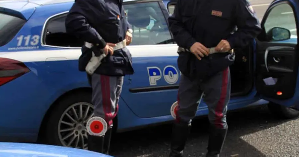 images Ricettazione e riciclaggio di auto, scovata una rete da Roma a Catanzaro: 21 indagati 