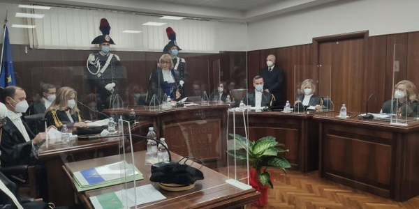 images Fondi comunitari, la Corte dei Conti bacchetta: "Impegni di spesa elevati per progetti retrospettivi" 